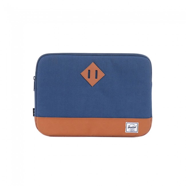 Herschel mac case hot sale